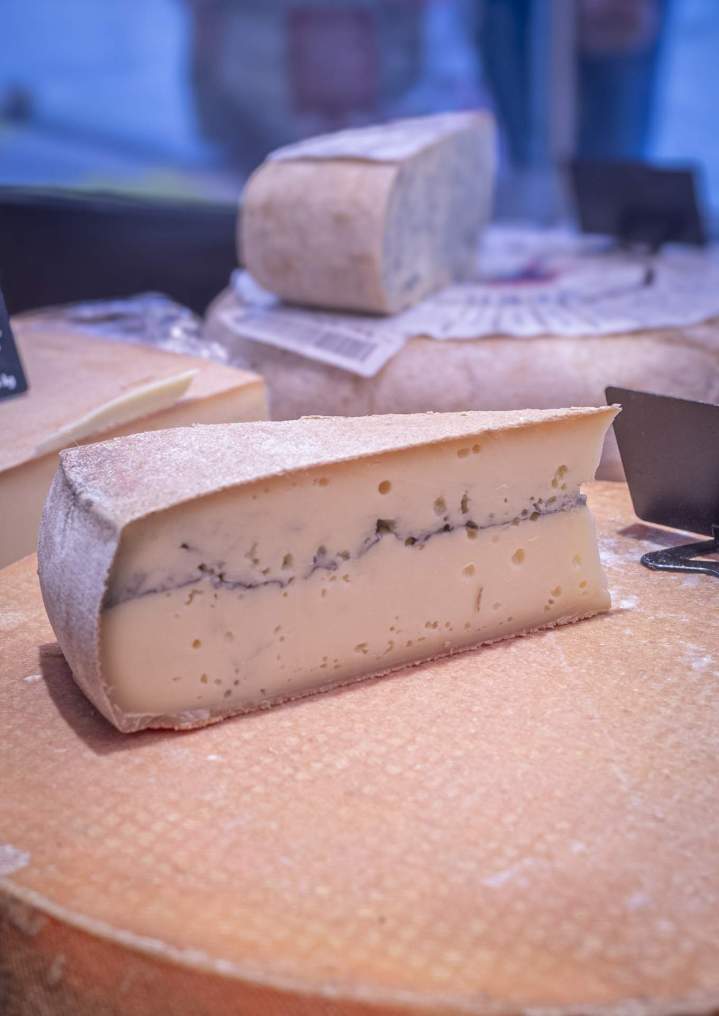 Fabrication de fromage fort près de Bourg-en-Bresse